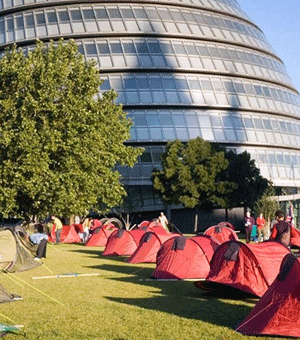 ‚Äö?Ñ??Unsurprisingly, the protesters were moved on by the police in the afternoon‚Äö?Ñ??
