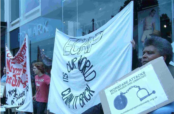 Protestors against Work Programme placements. © Edinburgh Coalition Against Poverty
