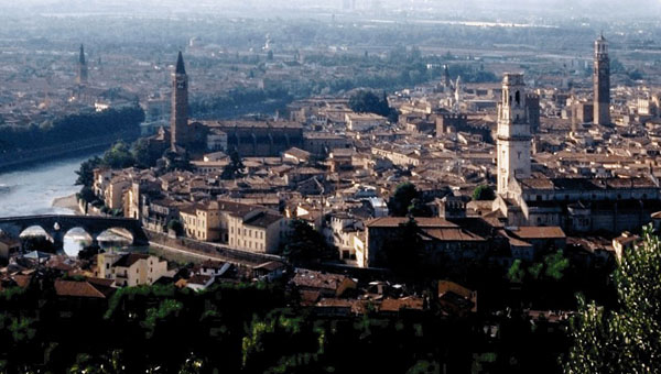 Verona, the city of <em>Romeo and Juliet</em> – and Flavio Tosi...