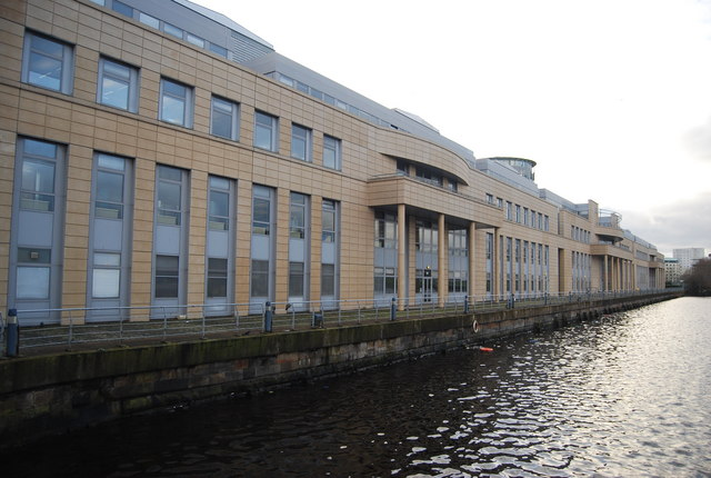 Scottish Government Building, Leith © N Chadwick - geograph.org.uk/p/2361339